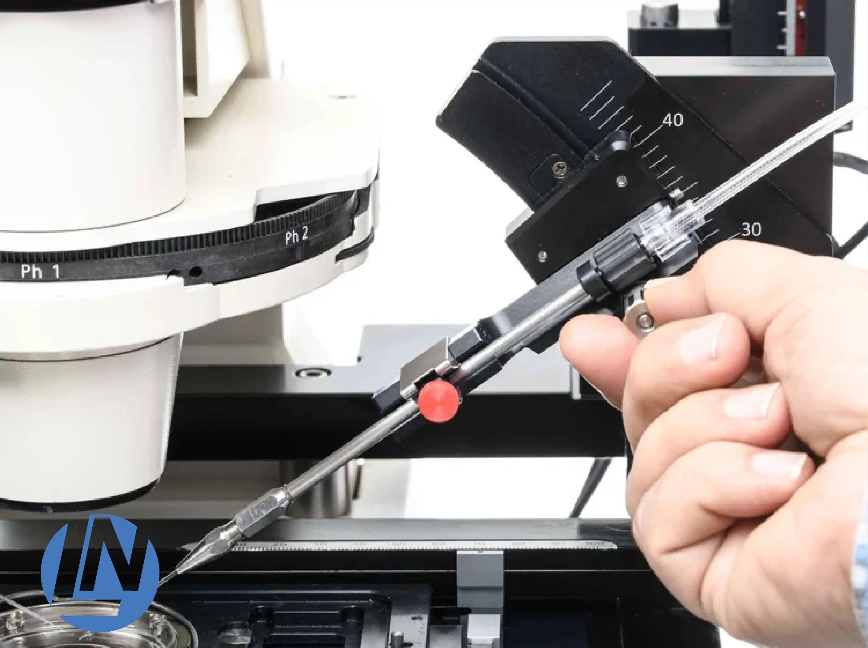 Luigs & Neumann Motorized Micromanipulation System for ICSI